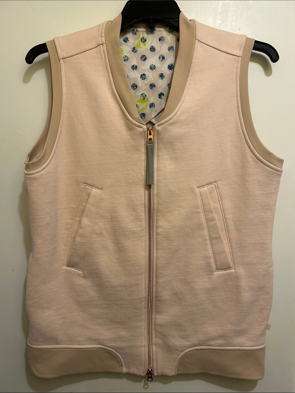 Lululemon Zip Up Womens Blush Pink Sweatshirt Vest W/Lining & Pockets, Sz ?